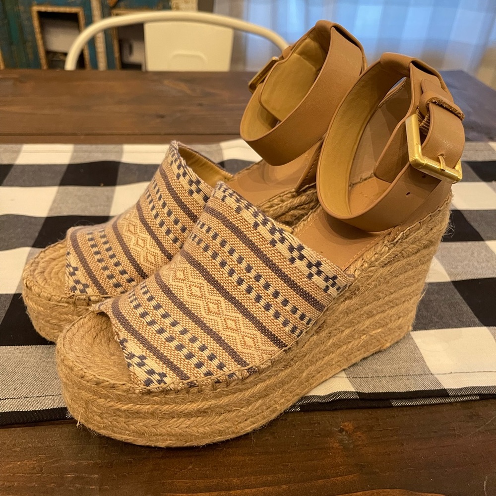 Marc Fisher Wedges